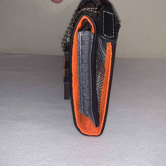 HARLEY-DAVIDSON BRAND NEW TRI-FOLD ORGANIZER WALLET - Picture 2 of 13